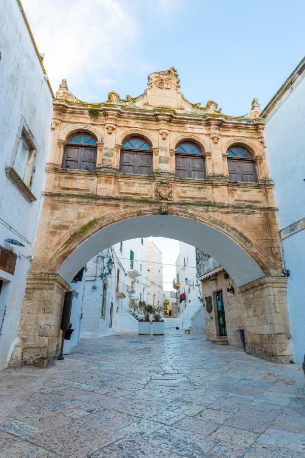 Апартаменты Casa Bixie Old Town Of Ostuni Puglia Экстерьер фото