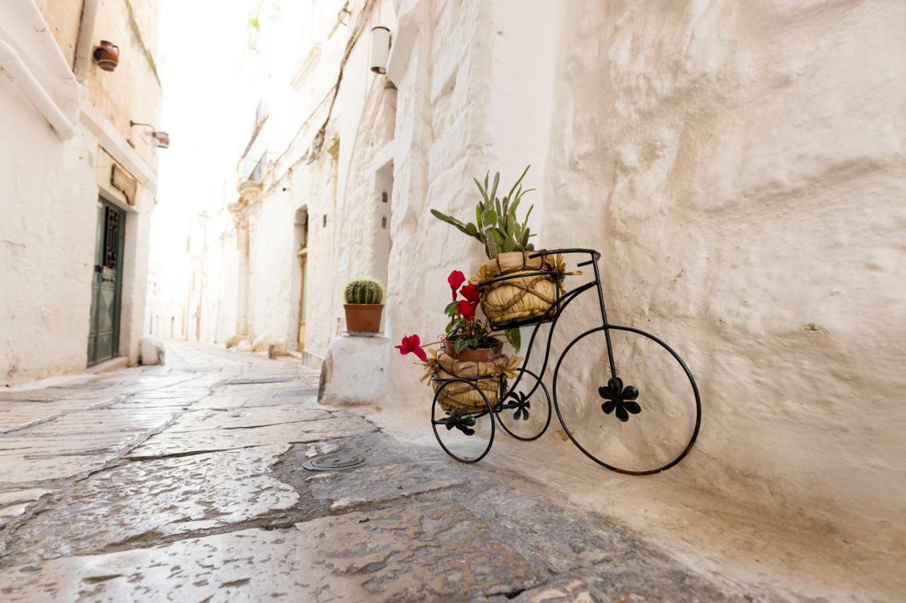 Апартаменты Casa Bixie Old Town Of Ostuni Puglia Экстерьер фото