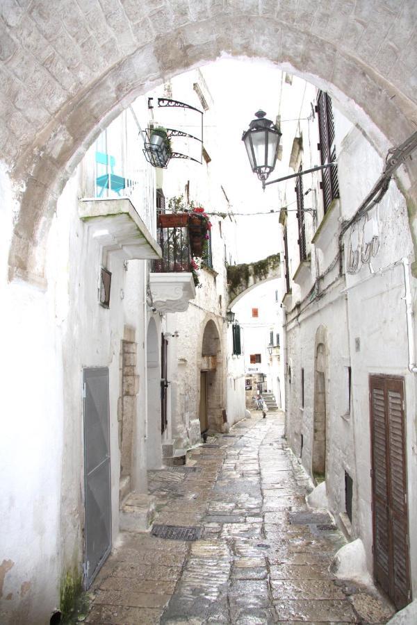 Апартаменты Casa Bixie Old Town Of Ostuni Puglia Экстерьер фото